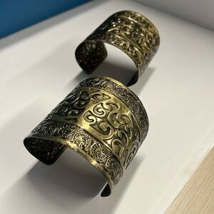 Pair of Bronze Oxidized Metal Bracelet Cuffs - Adjustable Fit